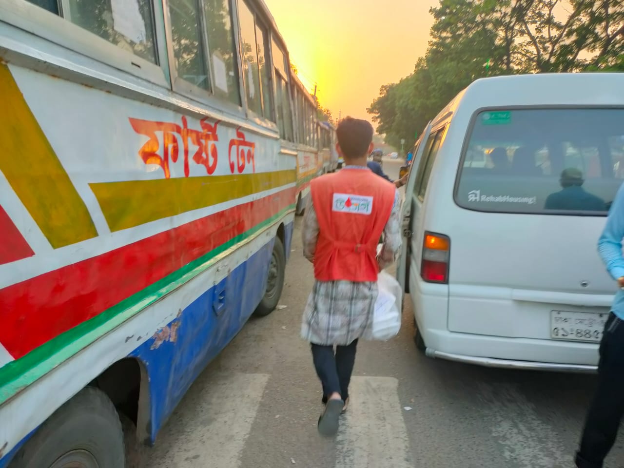 পথচারীদের জন্য ইফতার-২০২১