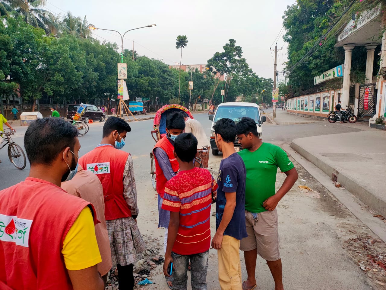 পথচারীদের জন্য ইফতার-২০২১