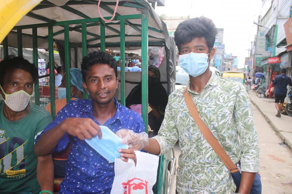 মাস্ক বিতরণ কর্মসূচী-COVID-19