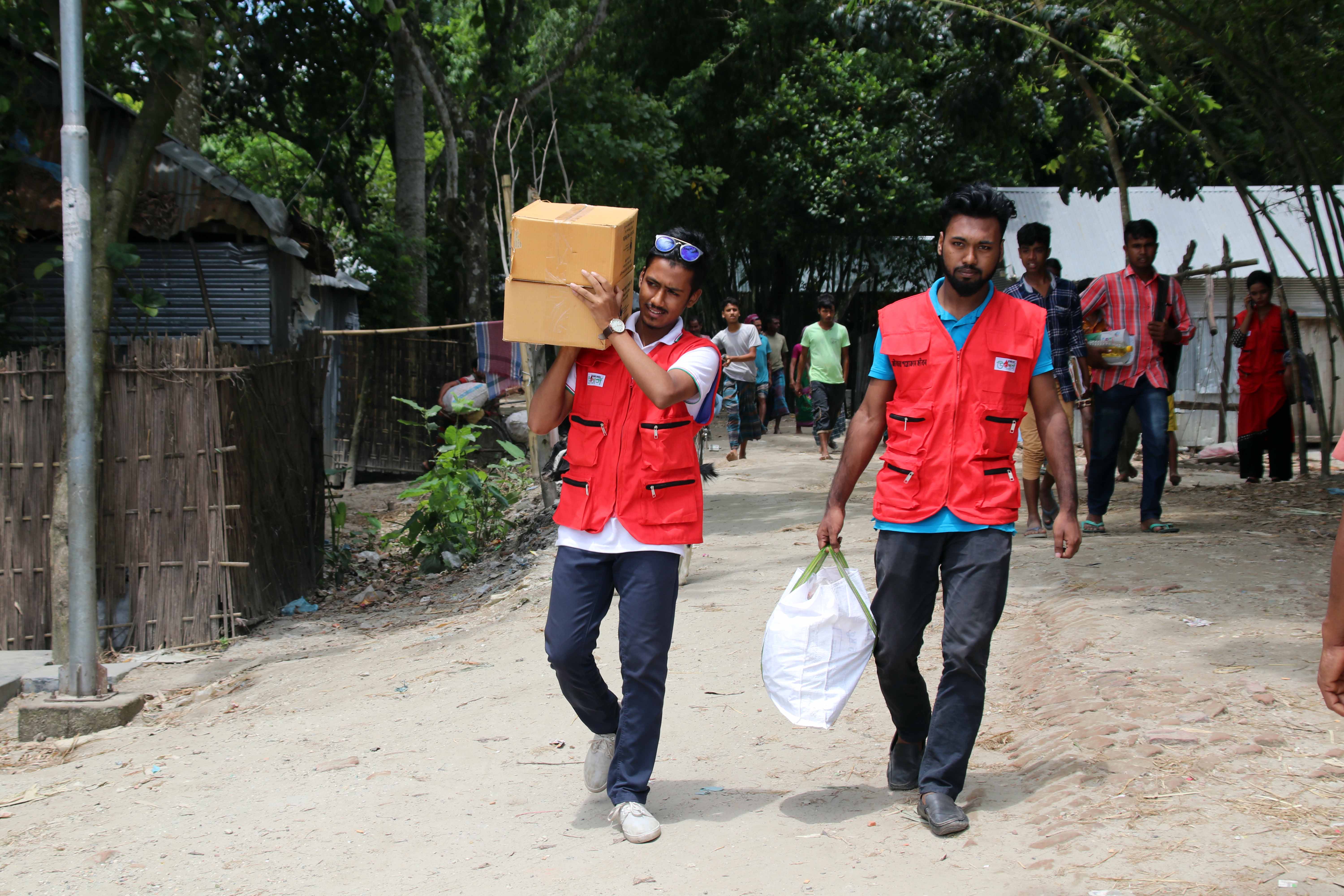 বন্যর্তদের পাশে আমরা-কুড়িগ্রাম